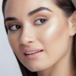 PÜR MINERALS Glow Illuminating Bronzer Skin Perfecting Powder - Image 6
