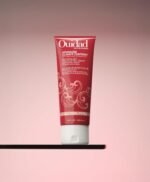 Ouidad Advanced Climate Control Featherlight Touch-Up Curl Gel Cream - 3.4 fl oz, Anti-Frizz Nano Technology, On-The-Go Style Refresher, Ideal for Fine to Medium Textures, For All Curl Types - Image 5